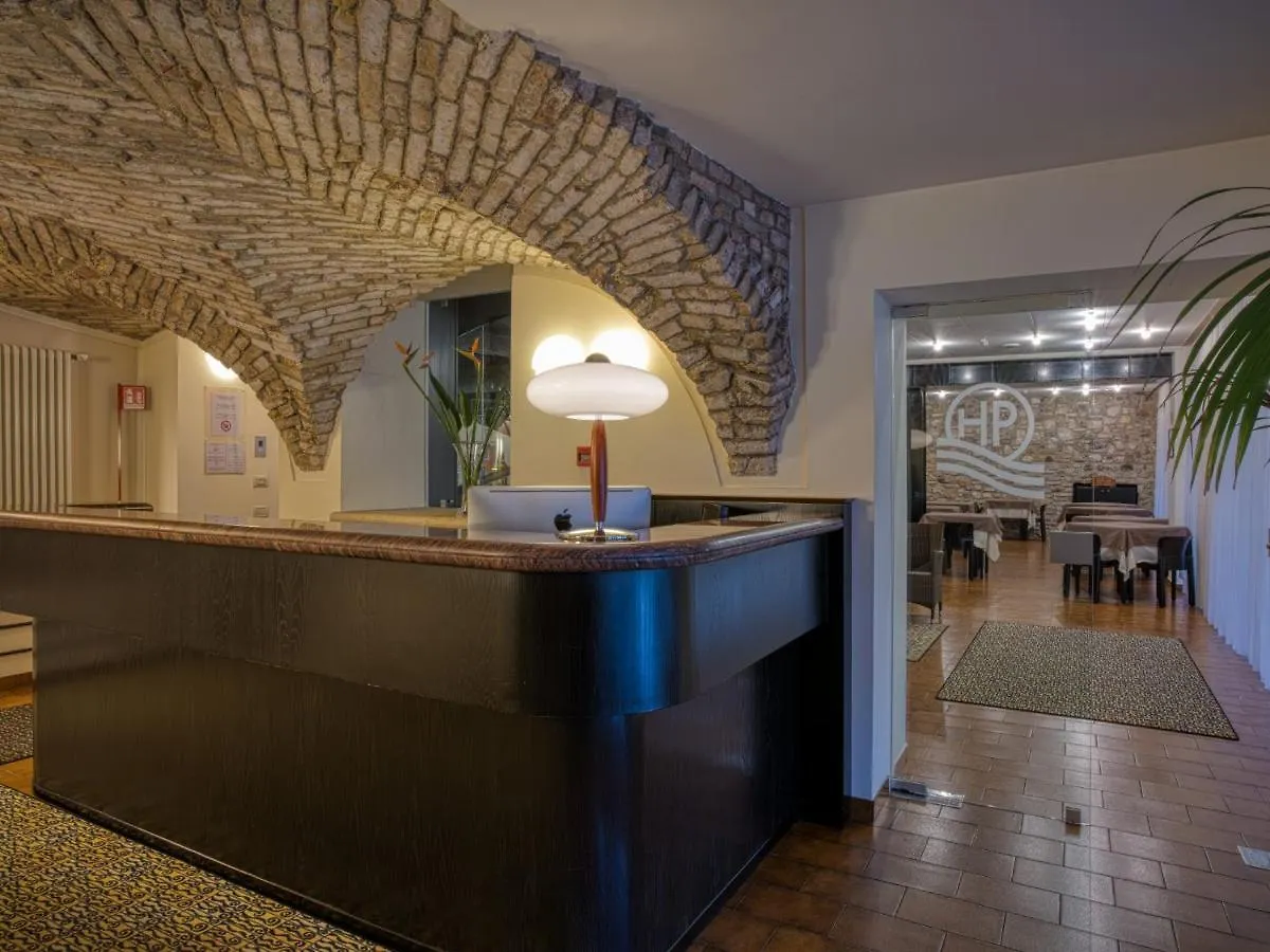 Hotel Piroscafo Desenzano del Garda