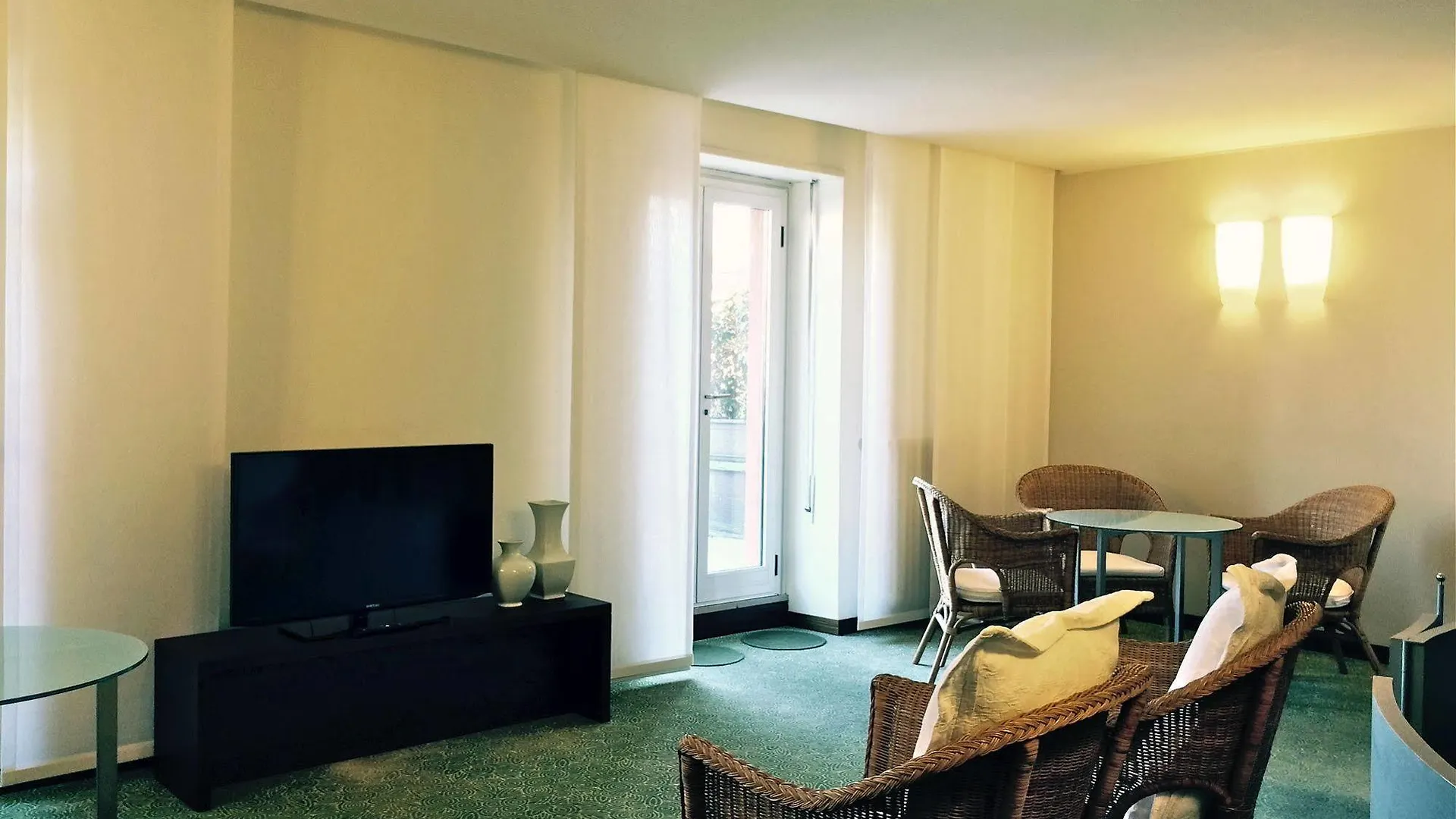 Hotel Piroscafo Desenzano del Garda 3*,