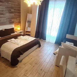 Pisa City Lodge Panzió
