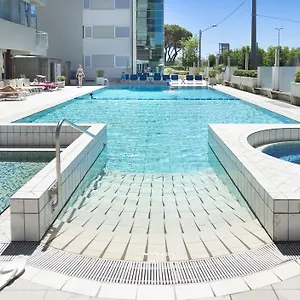 Ascot & 4* Rimini
