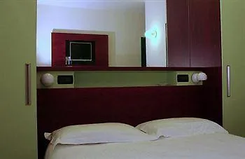 Hotel Piroscafo Desenzano del Garda