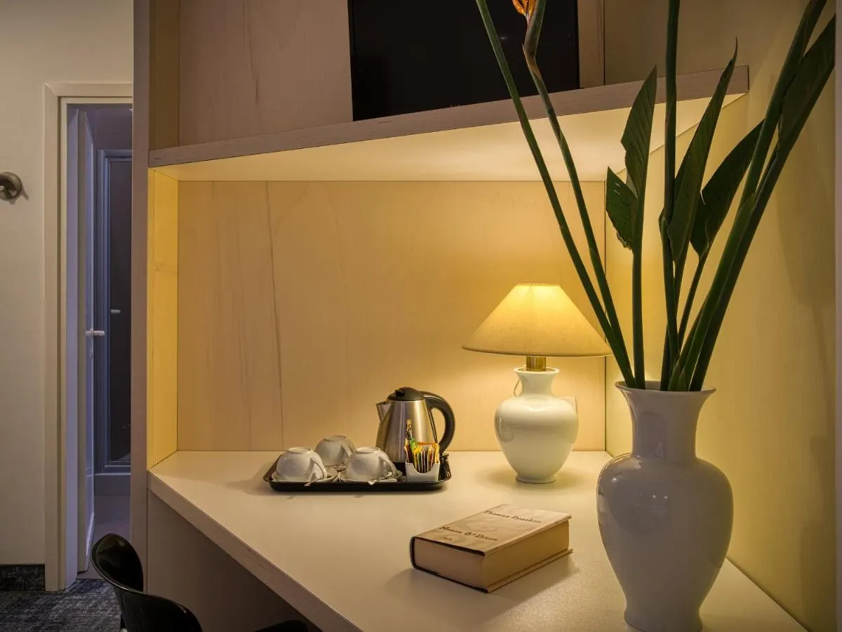 Hotel Piroscafo Desenzano del Garda